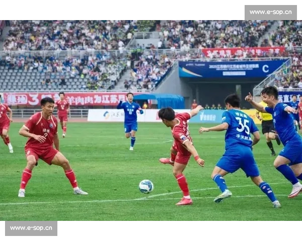 支付宝冠名苏超徐州队 17 岁新星灵动破门登顶五佳球榜首 支付宝冠名苏超徐州队 17 岁新星灵动破门登顶五佳球榜首