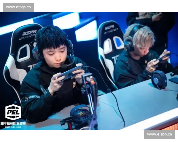 栩栩多多战队外籍选手发力 黄金赛场越野赛展锋芒 栩栩多多战队外籍选手发力 黄金赛场越野赛展锋芒