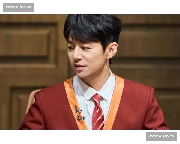 何炅的综艺之路:从主持到跨界发展,他如何塑造个人品牌 何炅的综艺之路:从主持到跨界发展,他如何塑造个人品牌