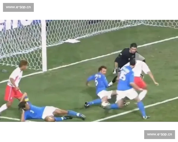 争议判罚引发大讨论！裁判的尺度，影响着世界杯的最终格局