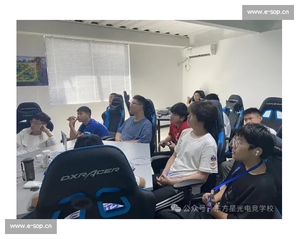 揭秘电竞选手日常:除了训练,他们还有怎样的生活 揭秘电竞选手日常:除了训练,他们还有怎样的生活