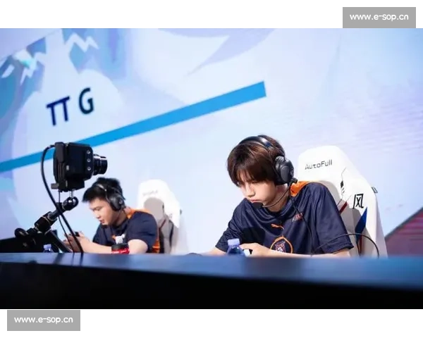 硝烟弥漫！KPL季后赛战术博弈，智慧与勇气的较量！